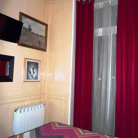 Guest house La Fontana Madrid