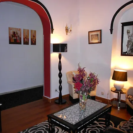 Guest house Valencia 3*