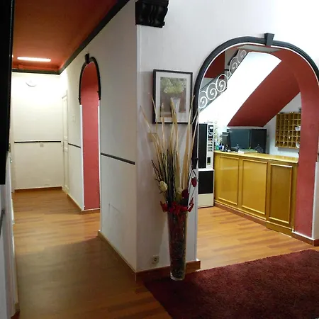 Guest house Valencia 3*