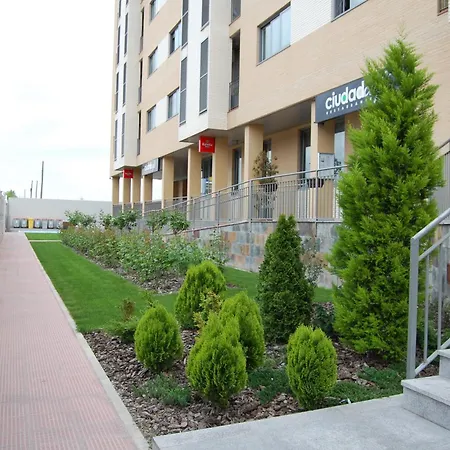 Aparthotel Encasa Madrid
