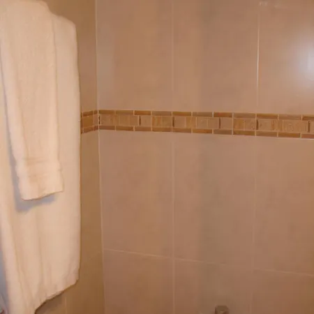 Guest house Puerta Bonita Vista Alegre 2*