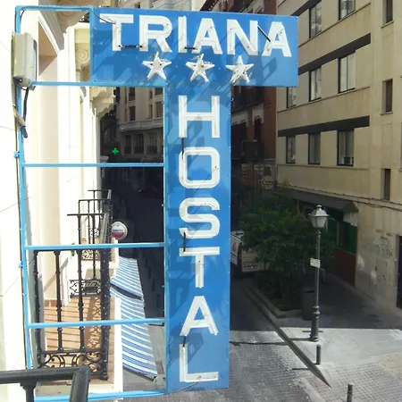 בית הארחה Triana מדריד