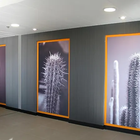 Pensjonat Vertice Roomspace Madryt