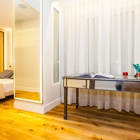 Apartment V73 Elegance & Comfort - Luxury In Barrio Salamanca