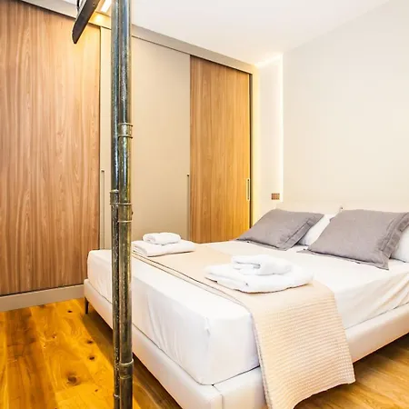 Apartment V73 Elegance & Comfort - Luxury In Barrio Salamanca *
