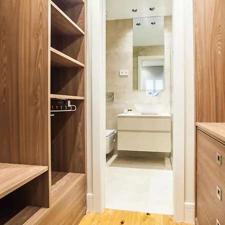 Apartment V73 Elegance & Comfort - Luxury In Barrio Salamanca *