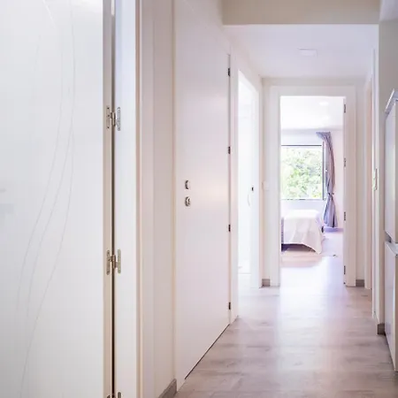 Apartment Exclusive Quietness In The Heart Of With Public Parking, Breakfast, 2 Bathrooms *