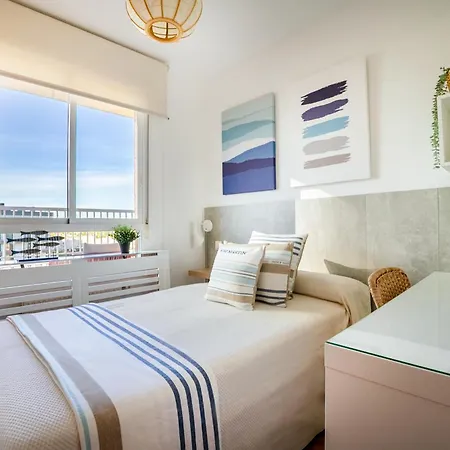 Appartement Atico Con Terraza, Parking Y Piscina *
