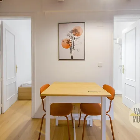 Appartamento Fashion Design Loft En Calle Carretas-sol 4pax *