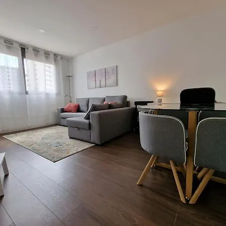 Apartamento Valdebebas Con Garaje Gimnasio Y Piscina Madrid