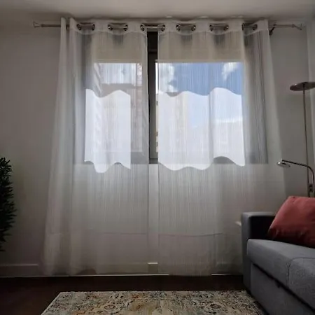 Valdebebas Con Garaje Gimnasio Y Piscina Madrid