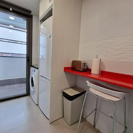 Apartamento Valdebebas Con Garaje Gimnasio Y Piscina Madrid