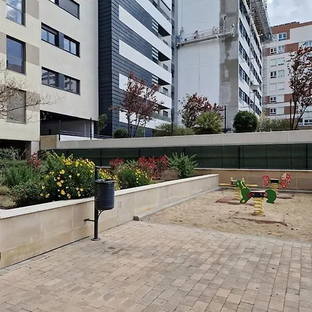 Apartamento Valdebebas Con Garaje Gimnasio Y Piscina Madrid