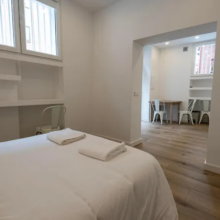 Apartment Madrid, Centro, Cuatro Caminos *