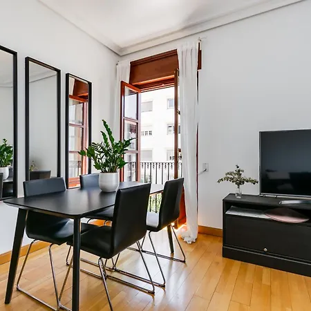 Apartamento Serrano & Claudio Coello: Lujo, Luz Y Elegancia