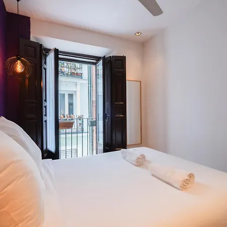 Apartment Exterior En Lavapies