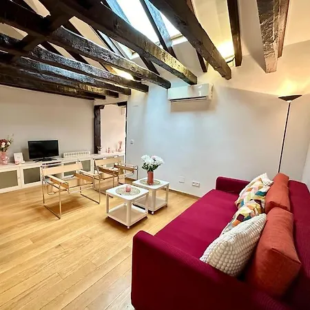 Apartment Fuencarral Penthouse *