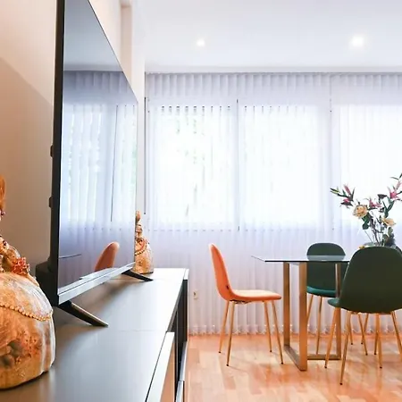 Apartment For Temporal Espacioso De Tres En Ore51