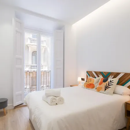 Apartment Chueca Hortaleza 12pax 5 Bedrooms 5 Baths