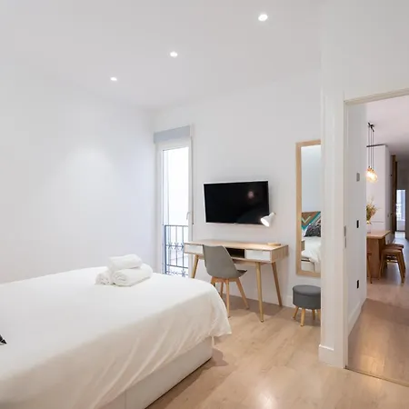 Apartment Chueca Hortaleza 12pax 5 Bedrooms 5 Baths