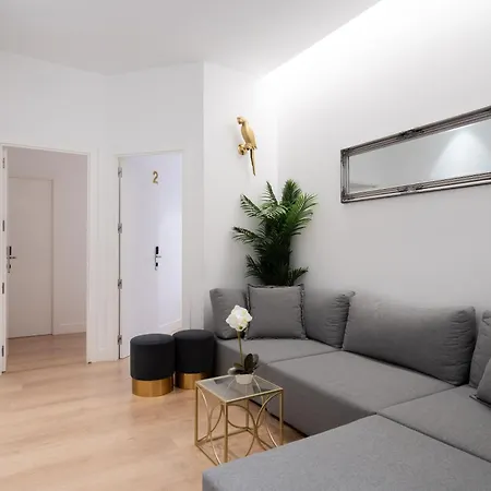 Apartment Chueca Hortaleza 12pax 5 Bedrooms 5 Baths