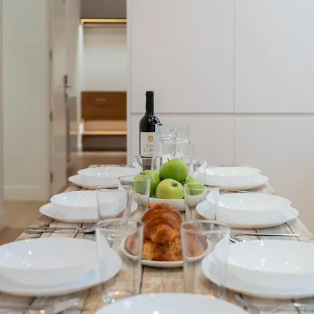 Apartment Chueca Hortaleza 12pax 5 Bedrooms 5 Baths *