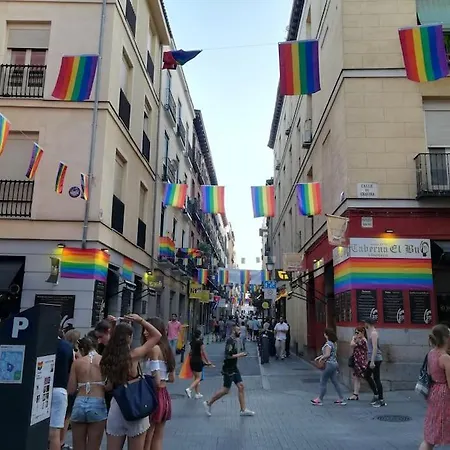 Appartamento Chueca Hortaleza 12pax 5 Bedrooms 5 Baths Madrid
