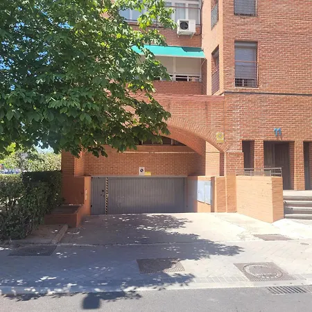 Entero En Madrid, Con Acceso Privado