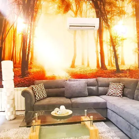 Ave Maria Apartment *