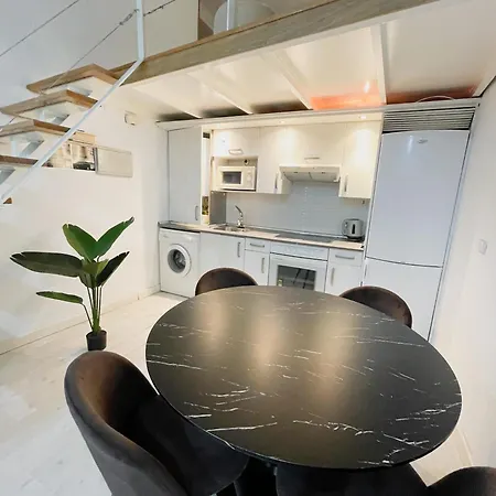 Carretas Duplex Interior Apartment