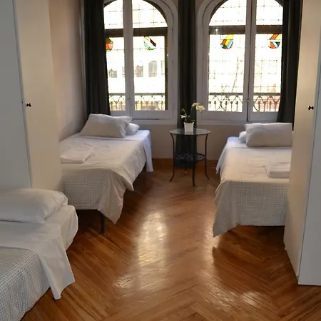 Apartment Arguelles 58 *