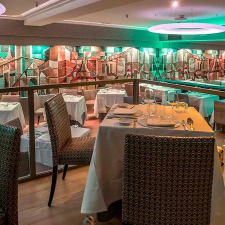 Opera 4* Madrid