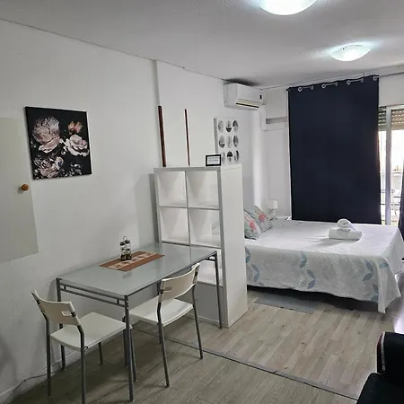 Estudio Doble Con Balcon En Centro *