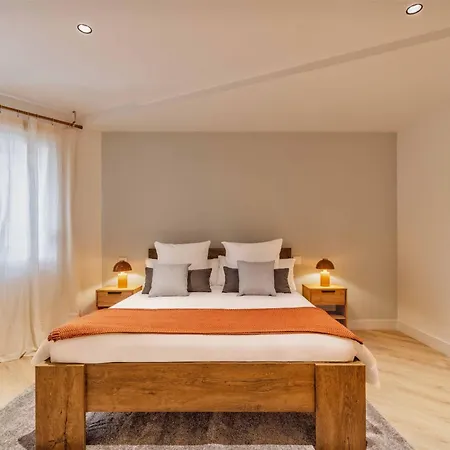 Bernabeu Place En Apartment *