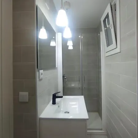 Apartment Comfortable In Barrio Salamanca - Bejar Madrid
