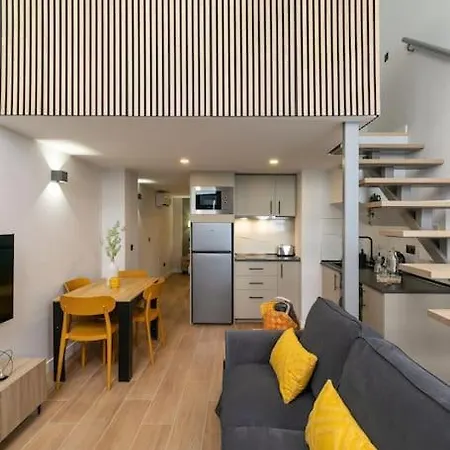 アパート New Duplex In Front Of Palacio Vistaalegre マドリード