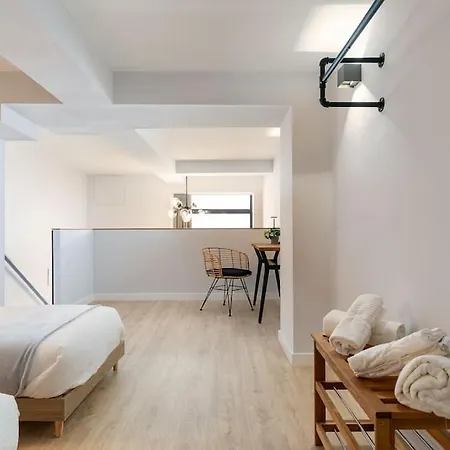 アパート New Duplex In Front Of Palacio Vistaalegre