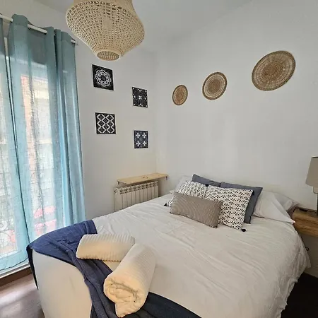 La De La Ilustracion Apartment Madrid