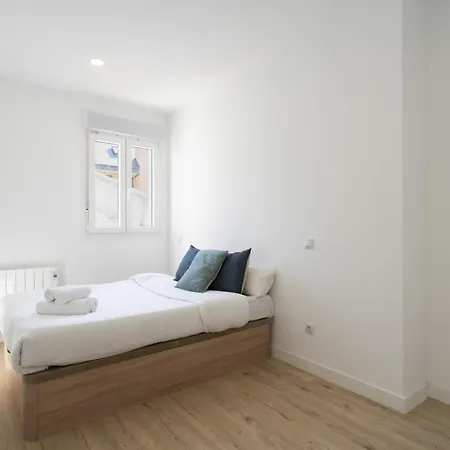 Apartment En La Avda De La Albufera Madrid
