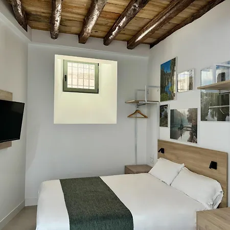 Cava Baja Suites Bajos *