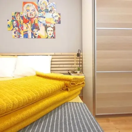 Apartment Coqueto Y Economico Para Parejas Madrid