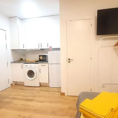 Coqueto Y Economico Para Parejas Apartment Madrid