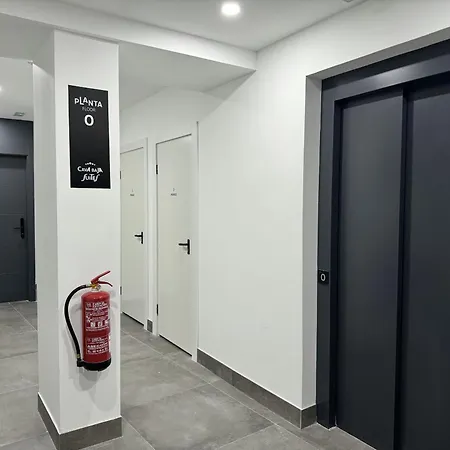 Apartment Cava Baja Suites Bajos