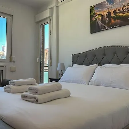 Luminoso Turistico En Chamartin Apartment *