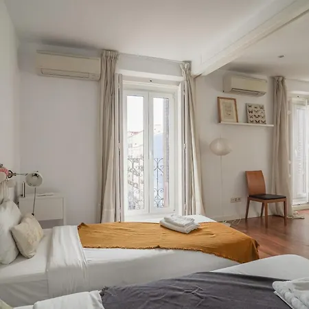 Bright And Cozy-2bedrooms 1bathroom-chueca Apartment *