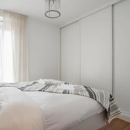 Bright And Cozy-2bedrooms 1bathroom-chueca Apartment *