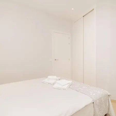 Encanto Celestial En Santa Ursula Madrid