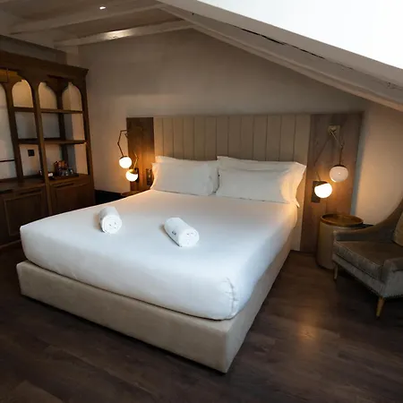 Icon Wipton Hotel 4*