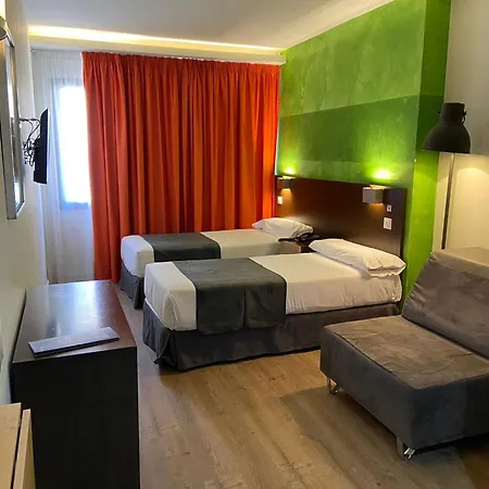 Recoletos Lägenhetshotell 3*