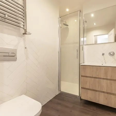 Acogedor En Malasana Apartment